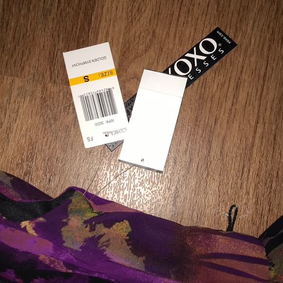 XOXO Dress - Picture 4 of 5